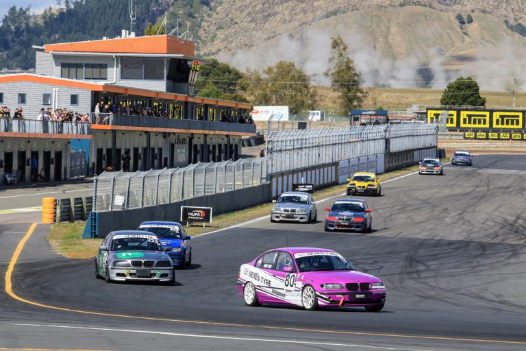 Pit lane scene at Taupō