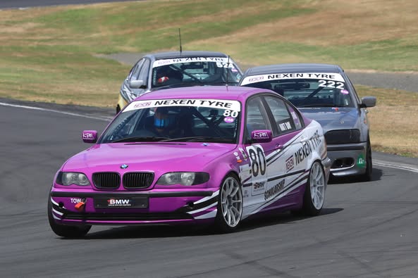 BMW E46 in pits at Hampton Downs